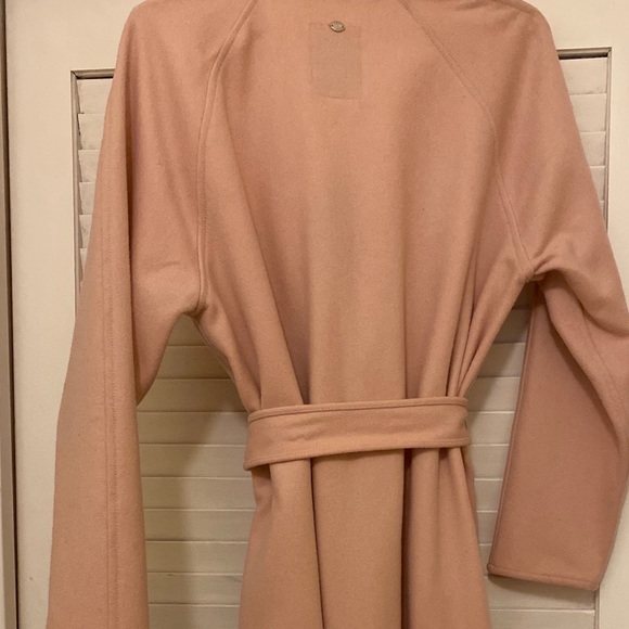 Guess wrap coat in pink cloud NWT - Picture 5 of 6